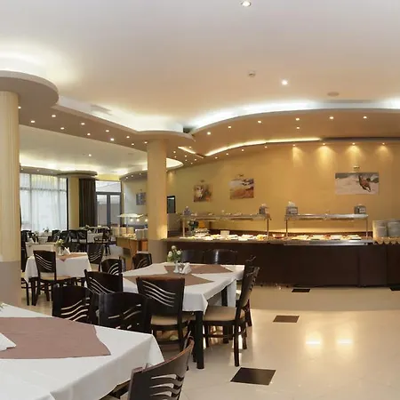 فندق Rеgina 4*