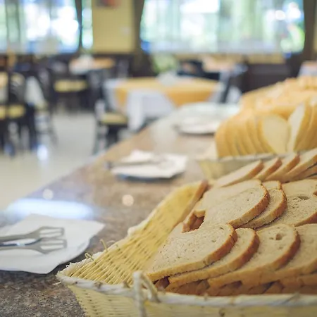 Rеgina Ξενοδοχείο 4*