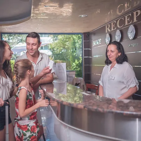 Rеgina 4* Zlate písky